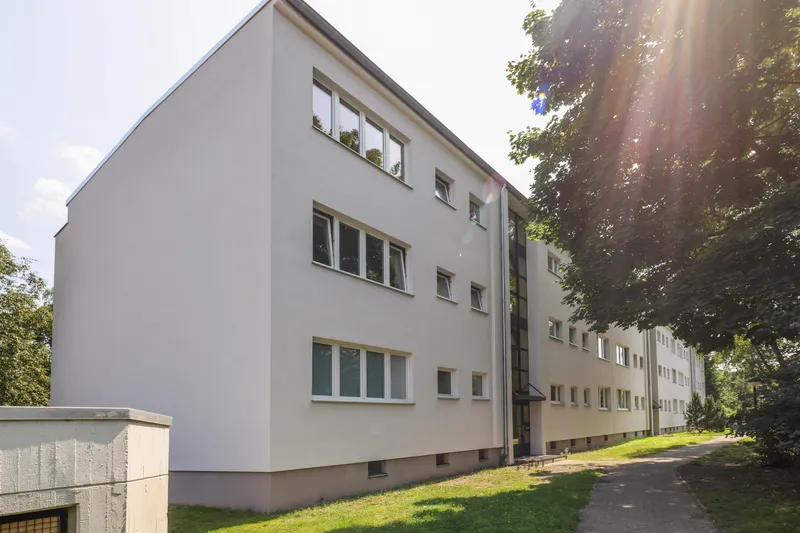 +++Familienfreundliche 2,5-Zimmer-Wohnung mit Balkon in Lichtenrade+++ — photo 1